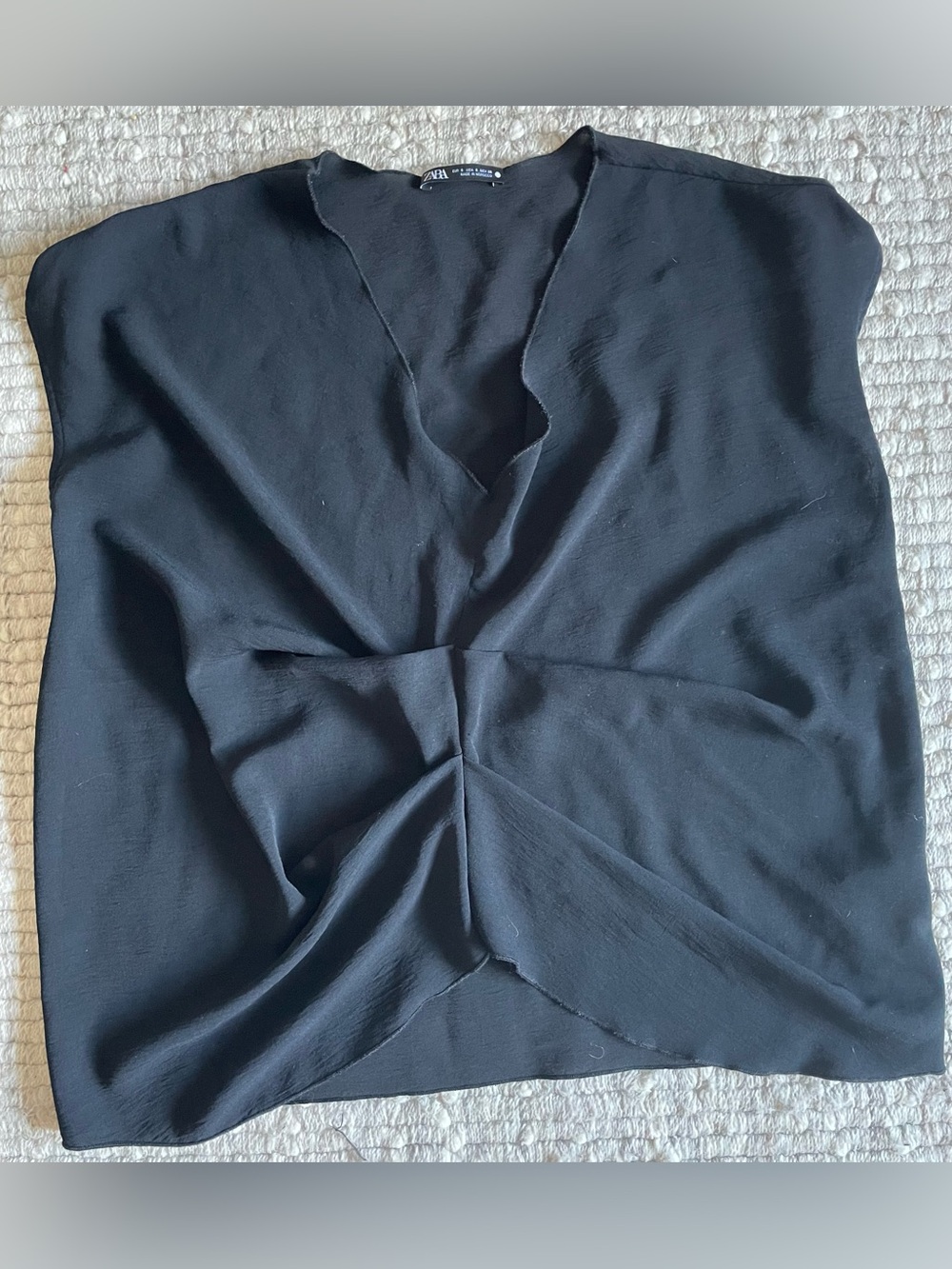 Zara Black Twist-Front V-Neck Sleeveless Blouse